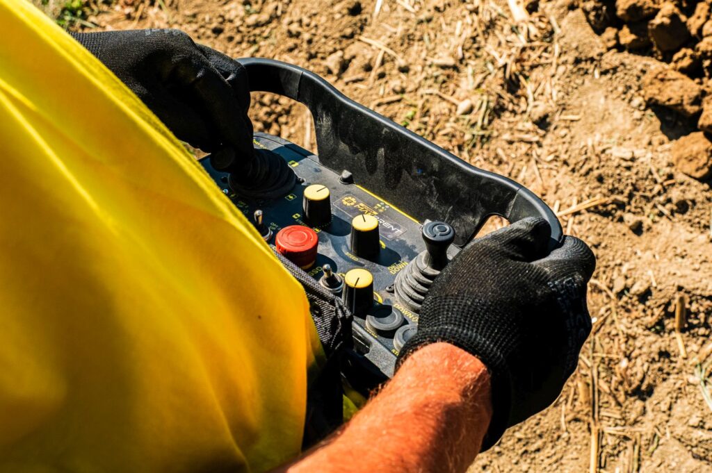 Řetězový rýhovač_Makbrent_MCT120-140-01