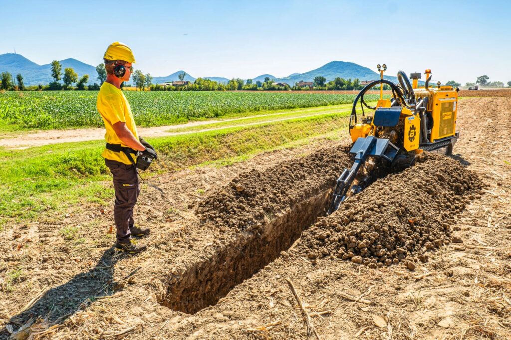 Řetězový rýhovač_Makbrent_MCT120-140-08