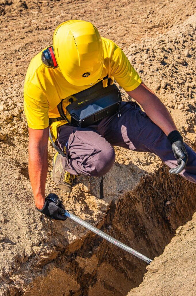 Řetězový rýhovač_Makbrent_MCT120-140-09