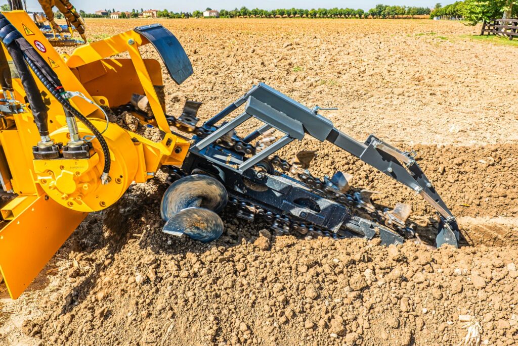 Řetězový rýhovač_Makbrent_MCT120-140-22